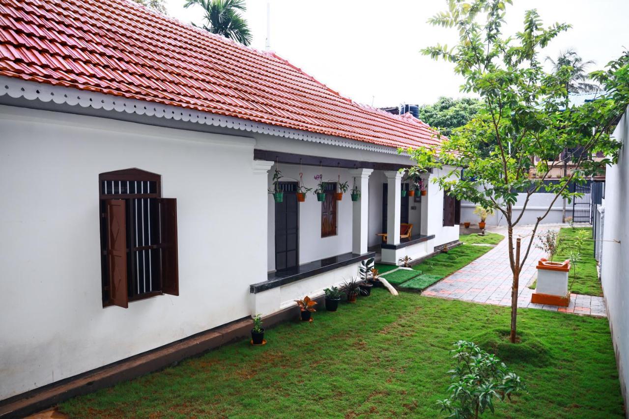 Ferienwohnung Bobbys Corner Alappuzha Exterior foto